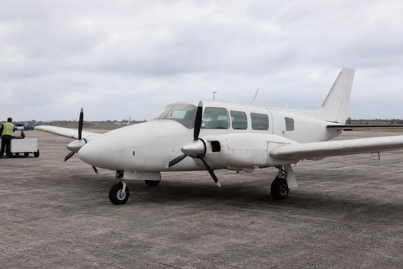 Blessings Aviation Charter Piper Aztec E (C6-TJJ) Flight History: 11 Bahamas Sectors Logged August 19–21, 2026