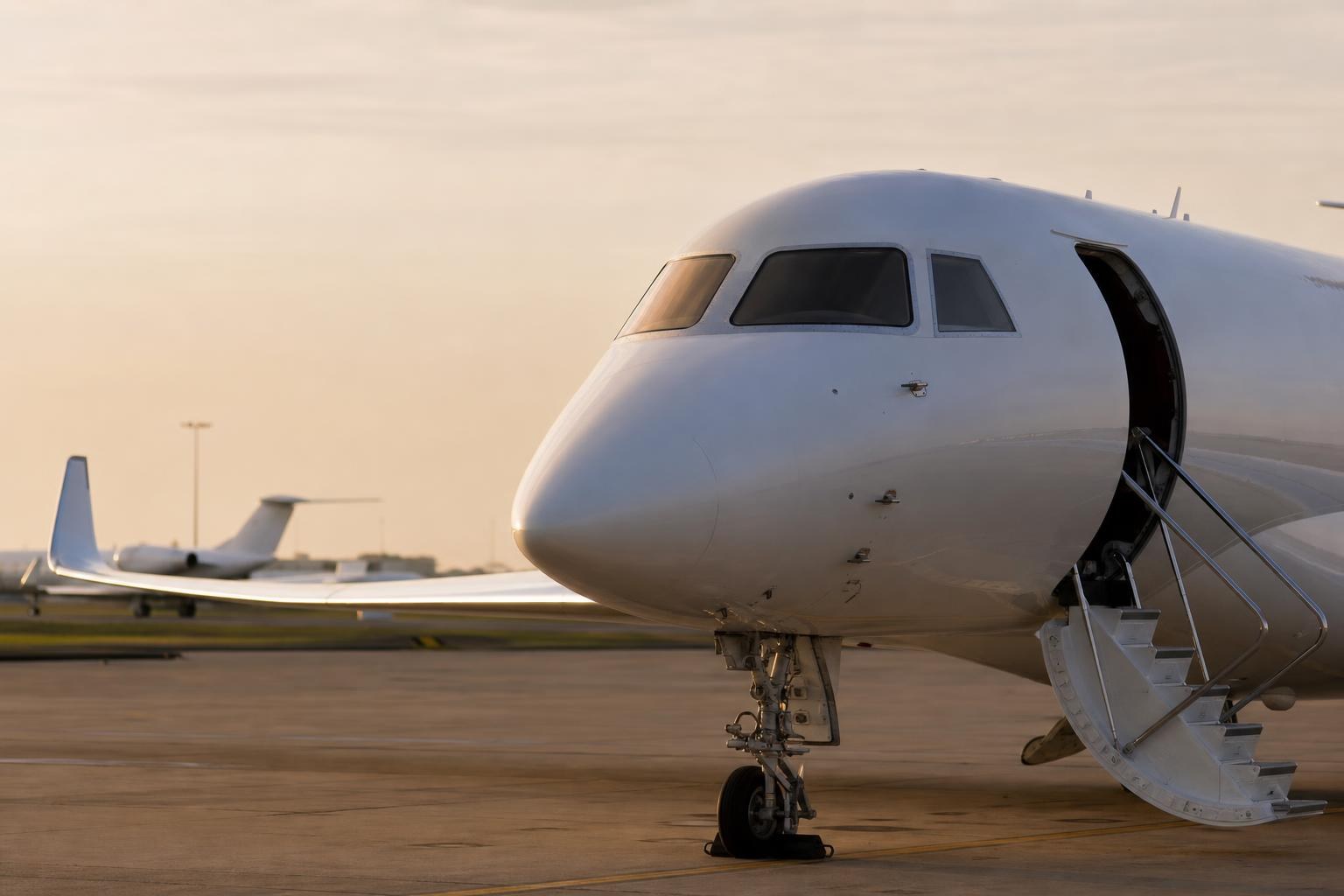 Solairus Aviation Seeks Full-Time Gulfstream G650 and Falcon 900EX EASy Captain in Sacramento, CA