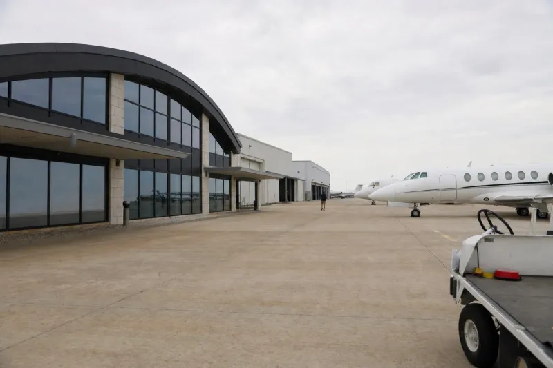 Business jet (file photo)