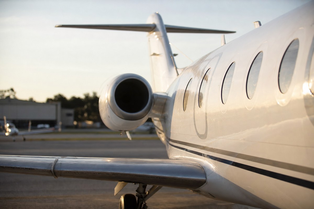Sky Travel Solutions launches jet card program with Hawker 400XP fleet and light jet focus