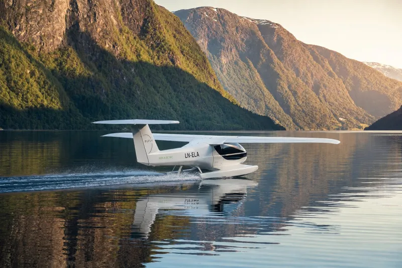 Business jet (file photo)