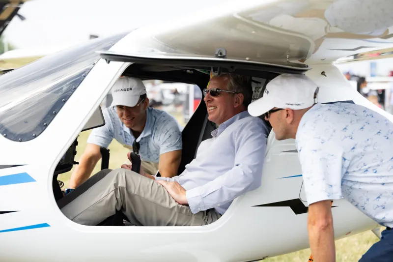 Business jet (file photo)