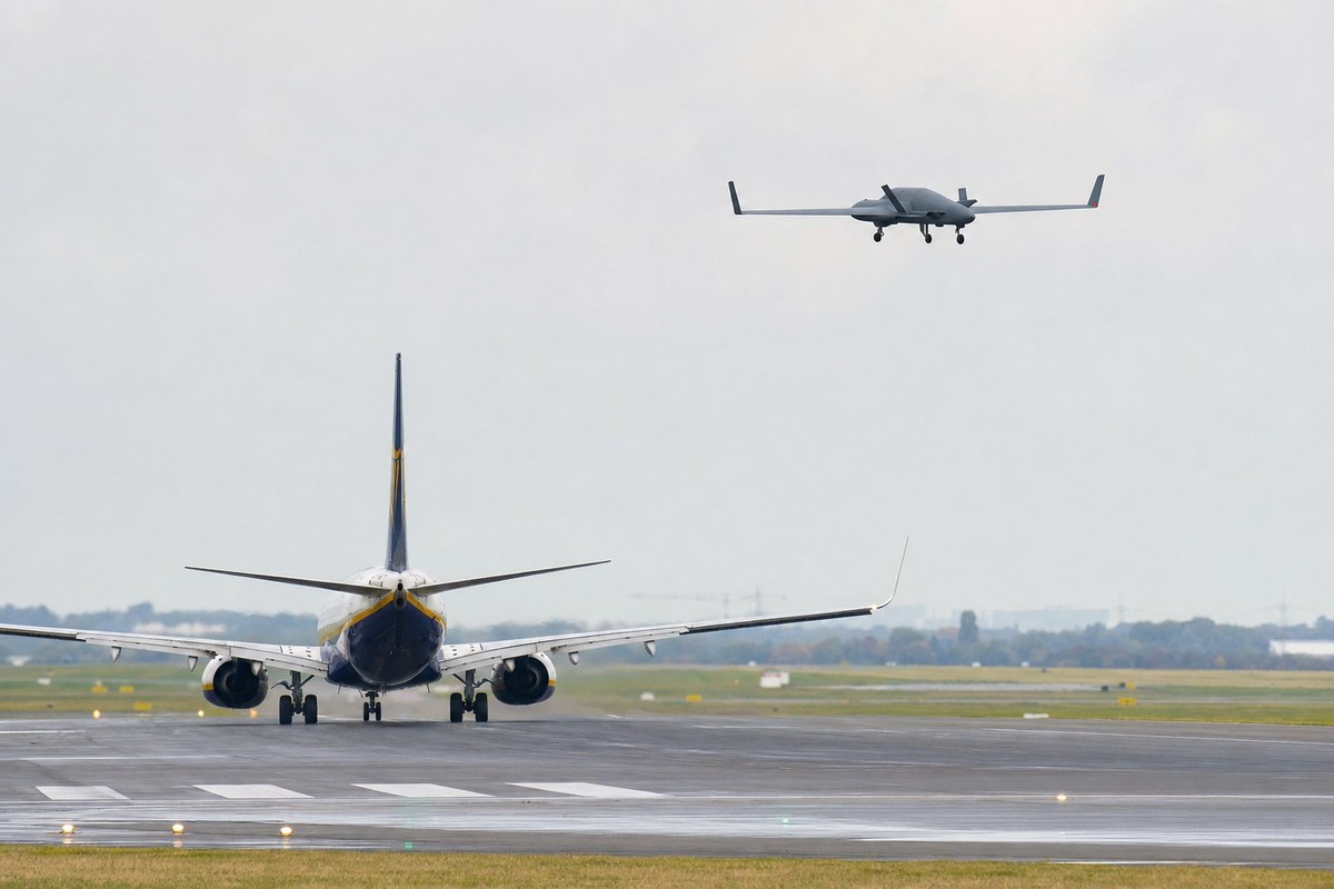 Cologne Airport Revises Runway Rules After Ryanair Boeing 737 Encounters Military Drone on Landing