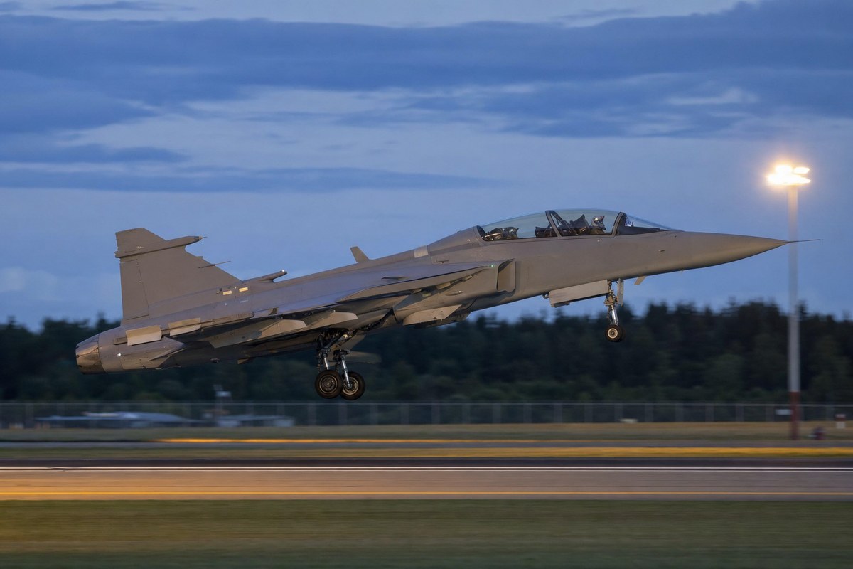 Saab Completes Gripen F Maiden Flight; AFE26 Event Prospectus Released