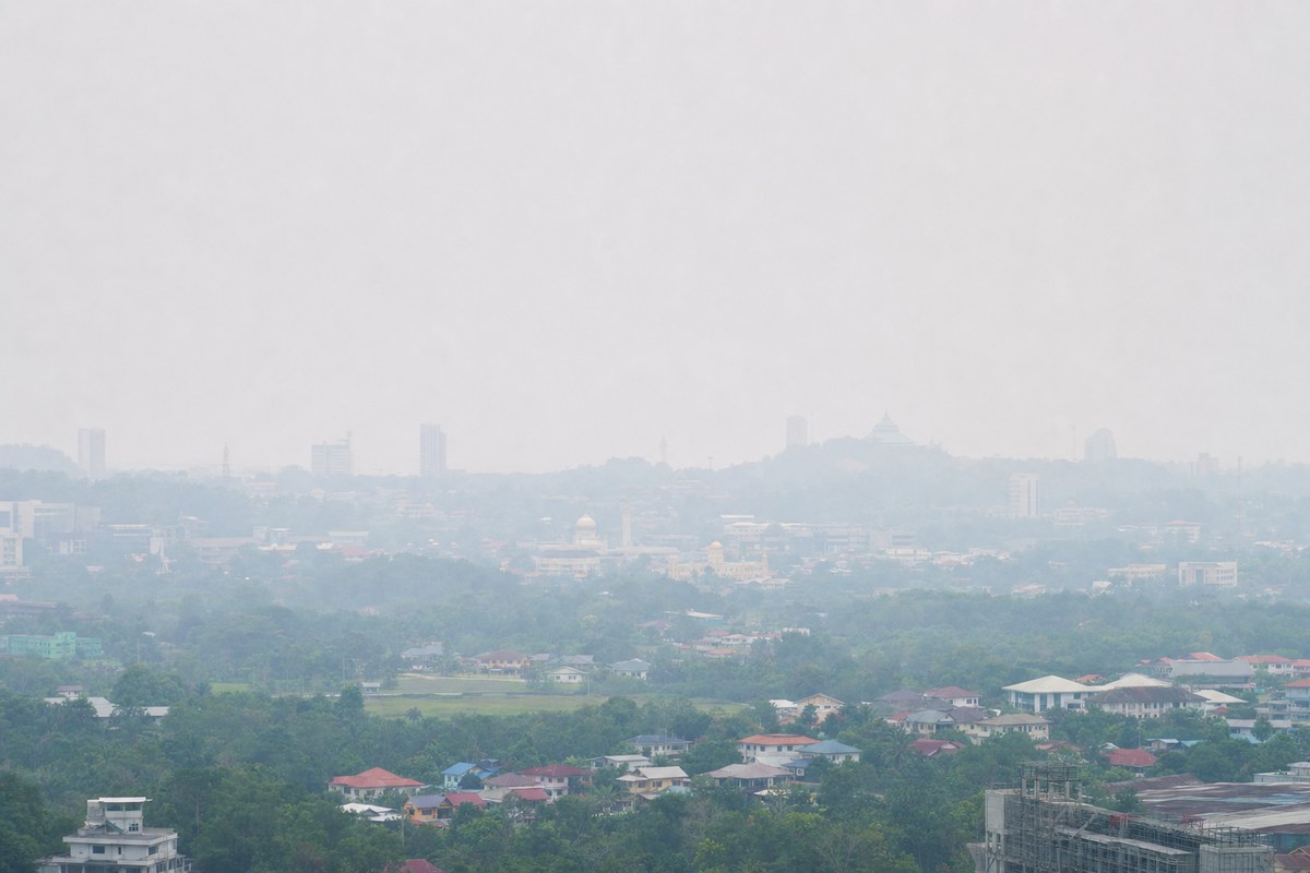 Brunei Visibility Drops to 2 km as Transboundary Haze Worsens
