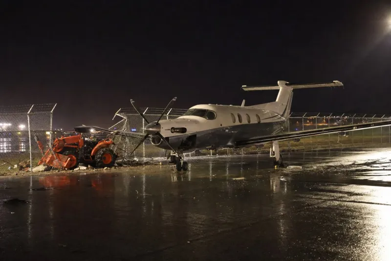 Business jet (file photo)