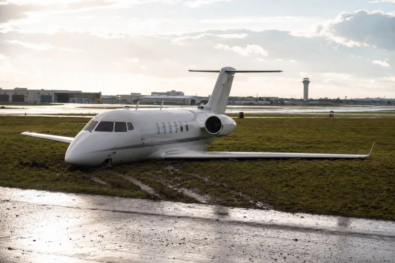 Business jet (file photo)