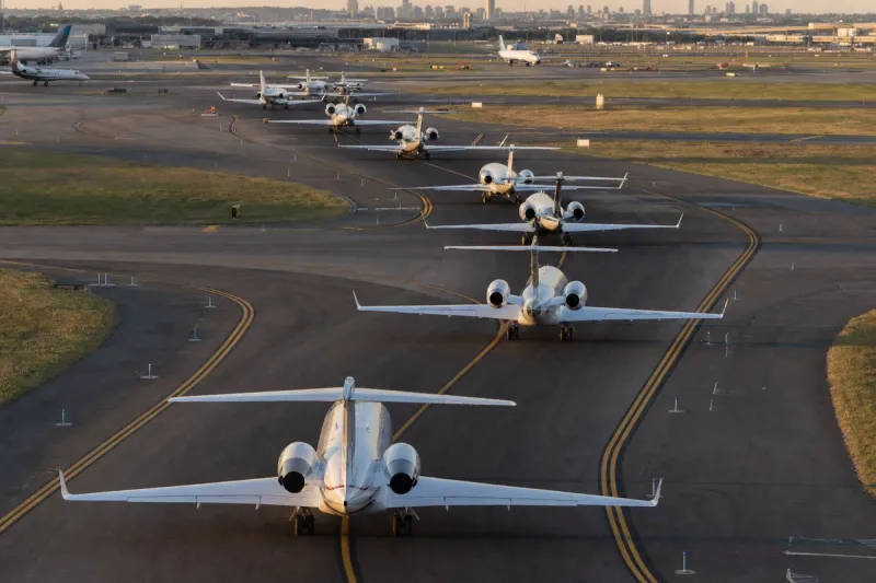 Business jet (file photo)