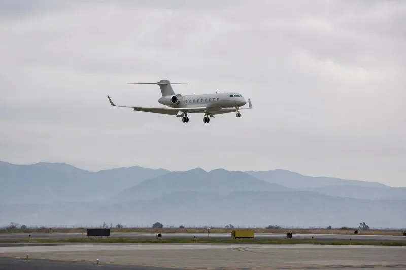 Business jet (file photo)