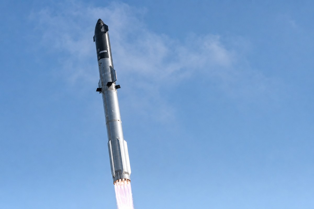 SpaceX Starship Flight 14 Targets First Orbital Test on September 22, Carrying 26 Starlink V3 Satellites