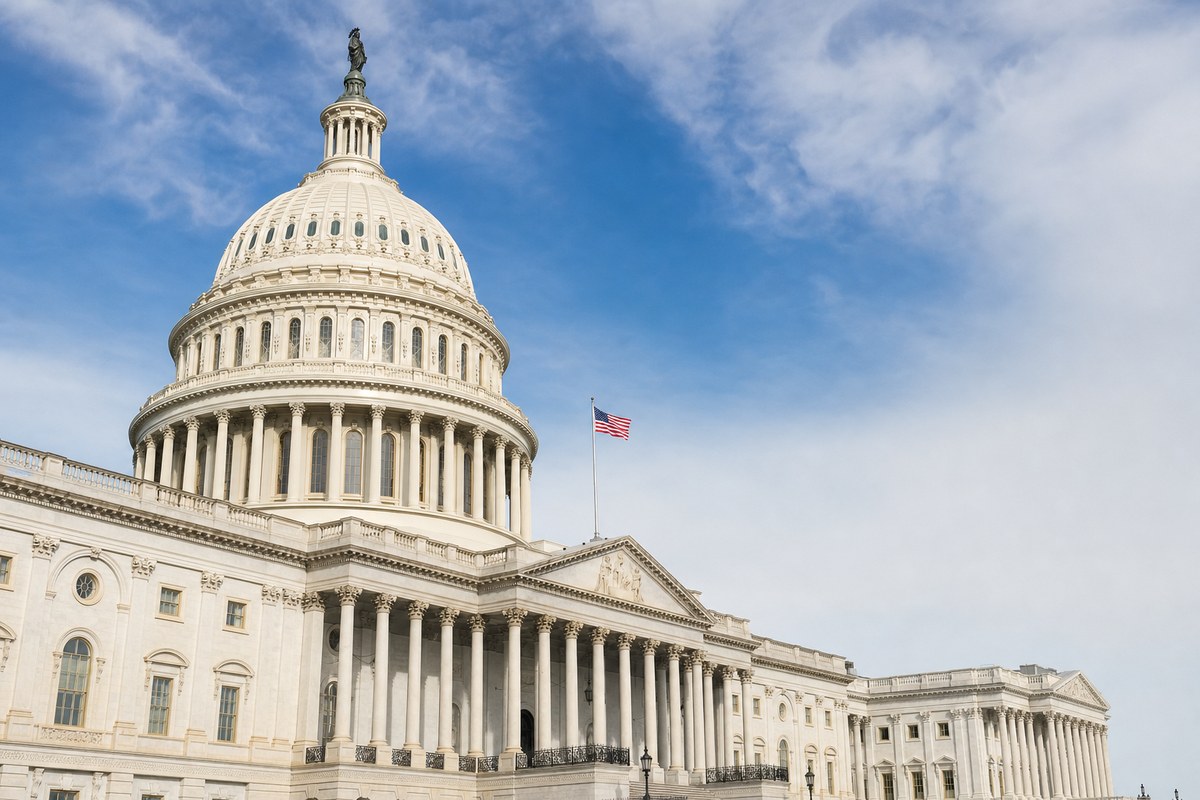 U.S. House Passes Graham Sanctions Bill Against Russia, Awaits Trump's Signature
