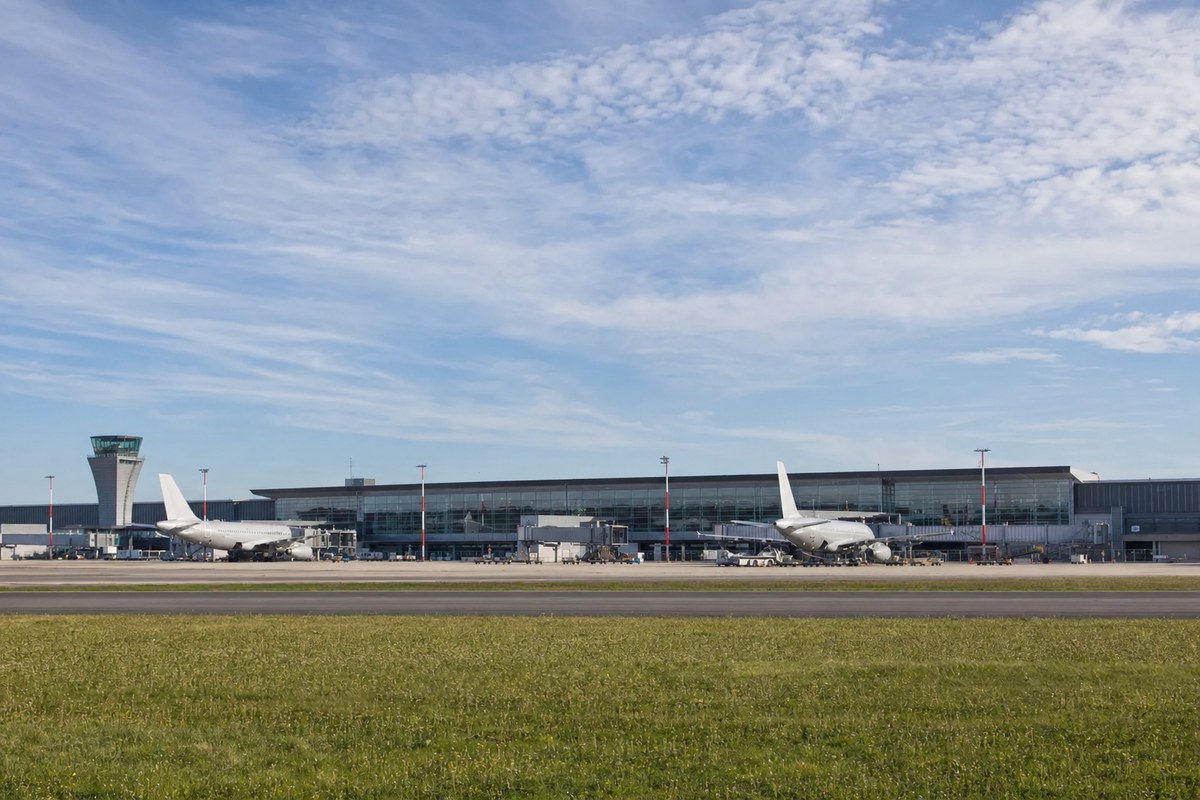 Luxembourg Airport Suspends All Flights Due to Drone Activity, Flights Diverted