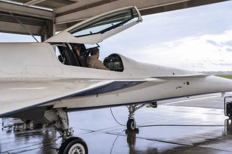 Business jet (file photo)