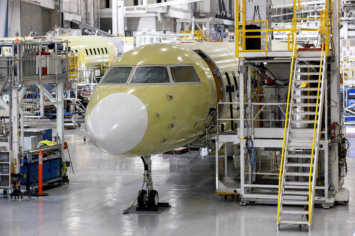 Bombardier Seeks Senior Structural and Systems Installation Design Engineer in Mississauga