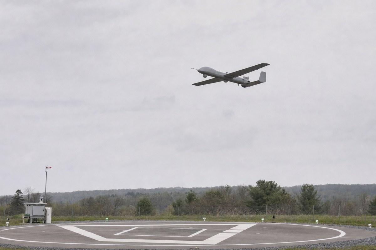 Textron Systems' Aerosonde UAS Completes First Vertiport Flights in Commercial Airspace Under Virginia AAM Smart Airspac