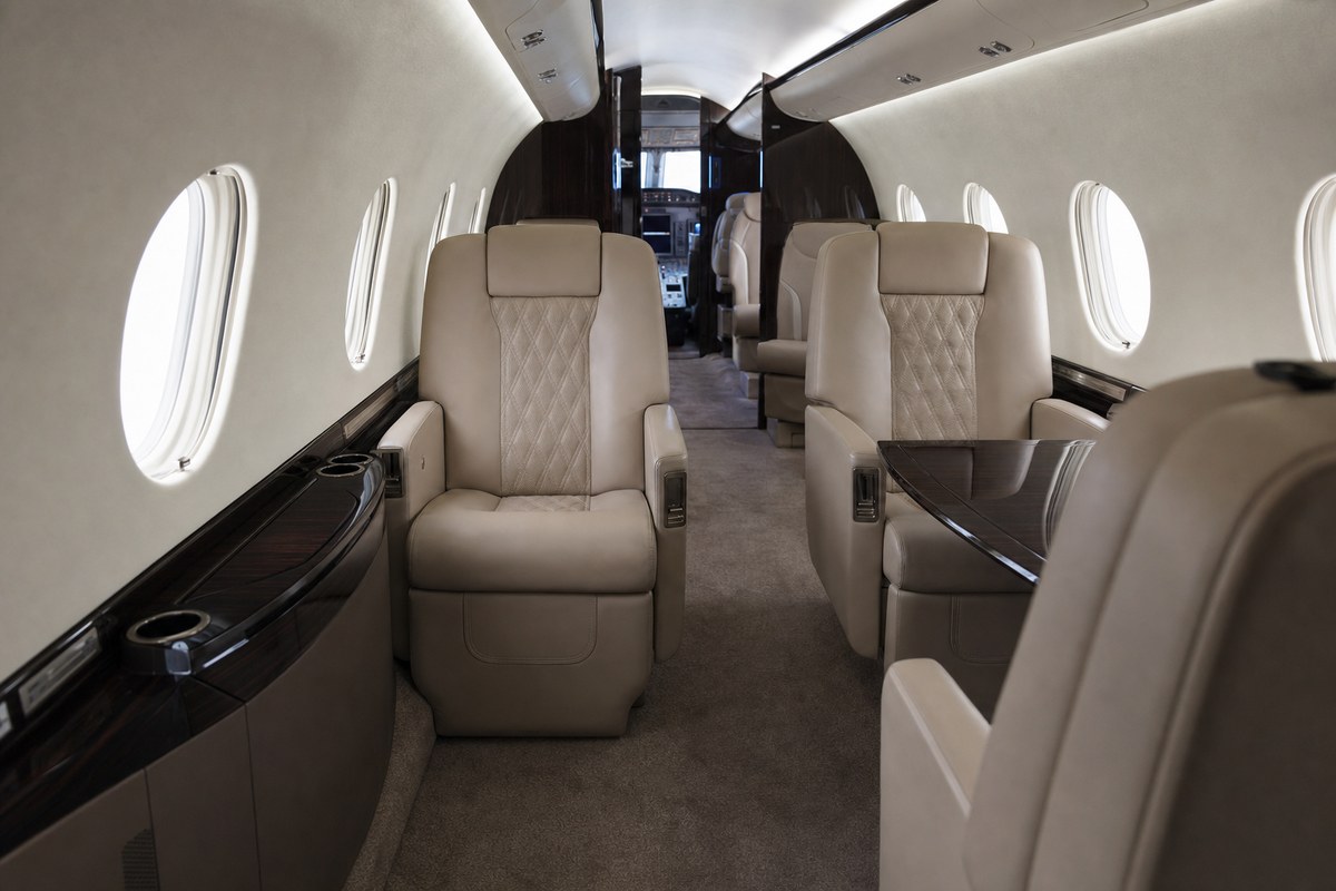 Air Charter Service Renews Aviation Partnership with Premier Sports Network for Second Year