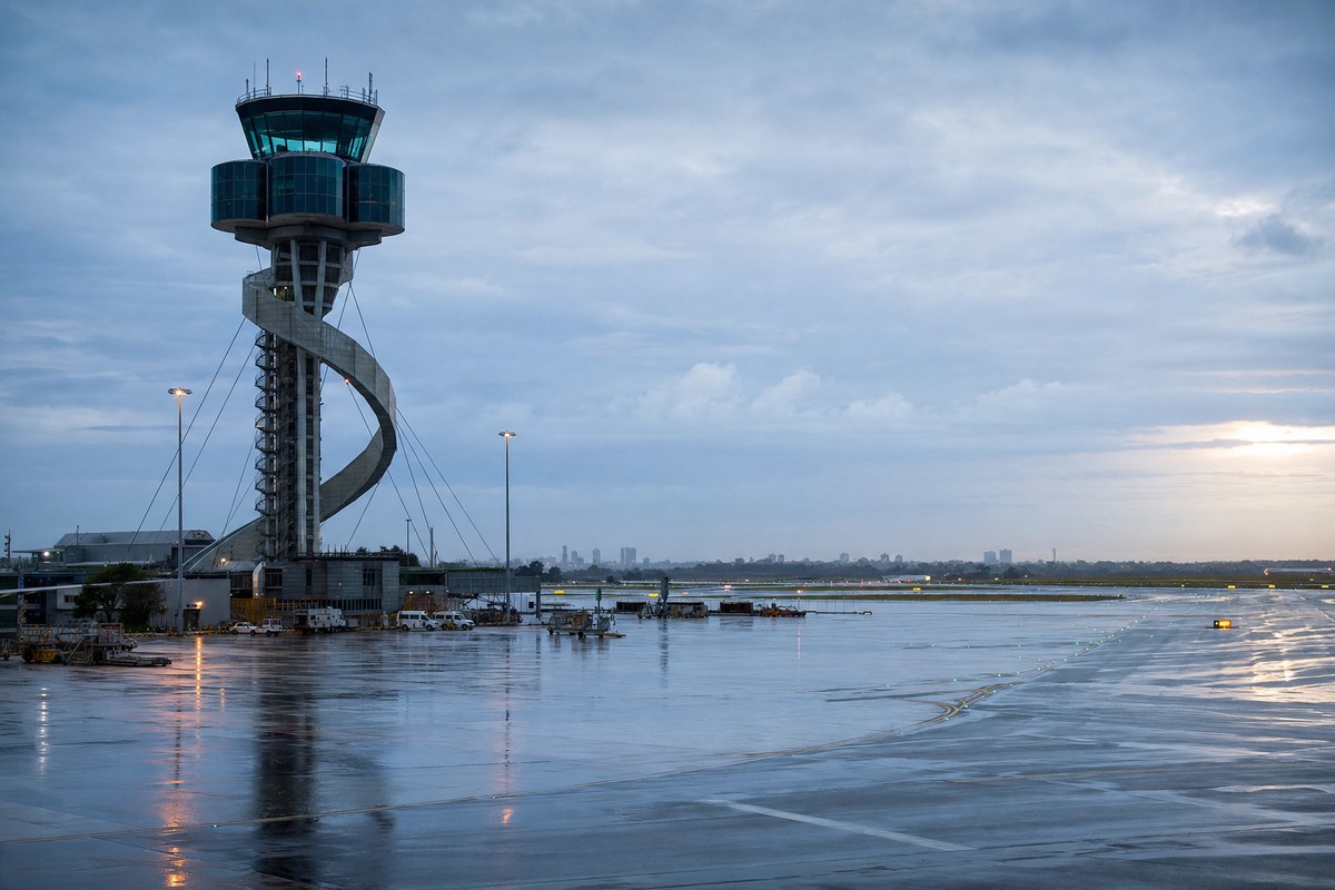 Australia's Airlines Warn Against Plan to Remove Sydney Airport Controllers During Overnight Curfew Hours