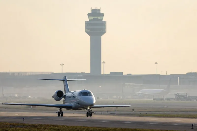 Business jet (file photo)