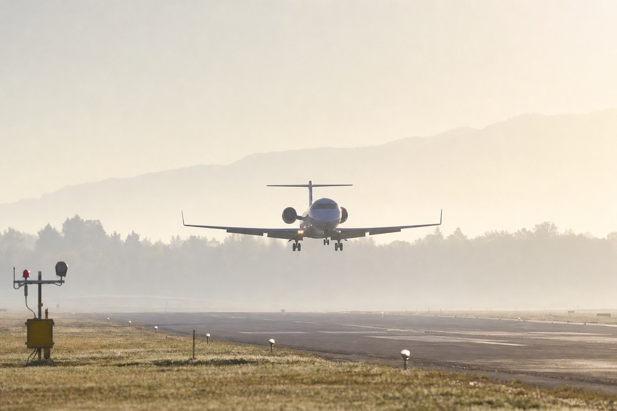 New Flight Approach to Be Tested at Trail Airport After Previous Procedure Loses Authorization