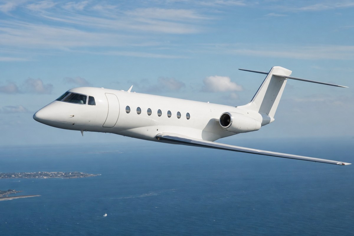 Coast Guard Searches for Latitude Air Ambulance Gulfstream G100 with 6 Aboard Off Nantucket After Contact Lost