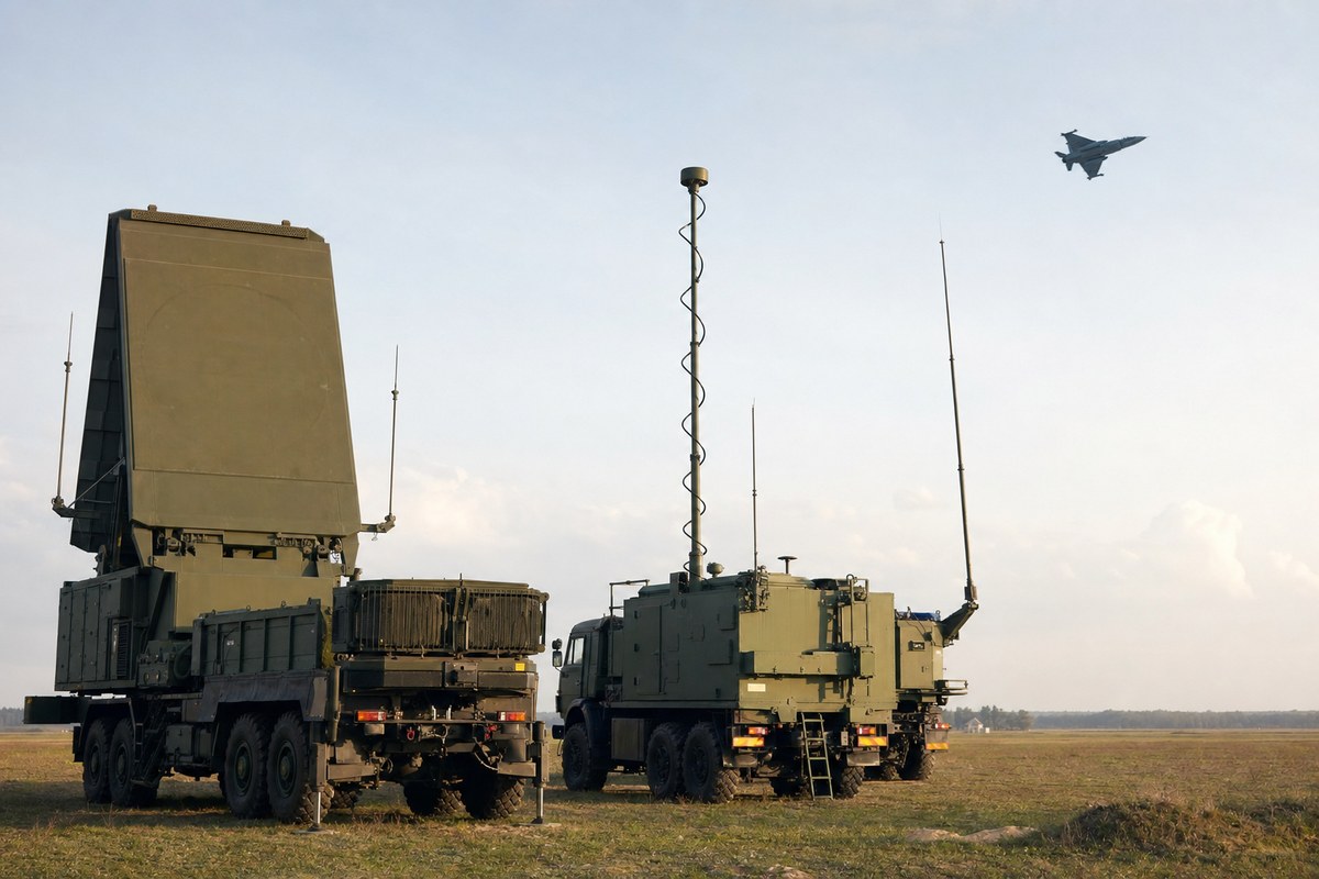 Poland Restricts Airspace Around Lublin and Rzeszów Amid Russian Strikes on Ukraine