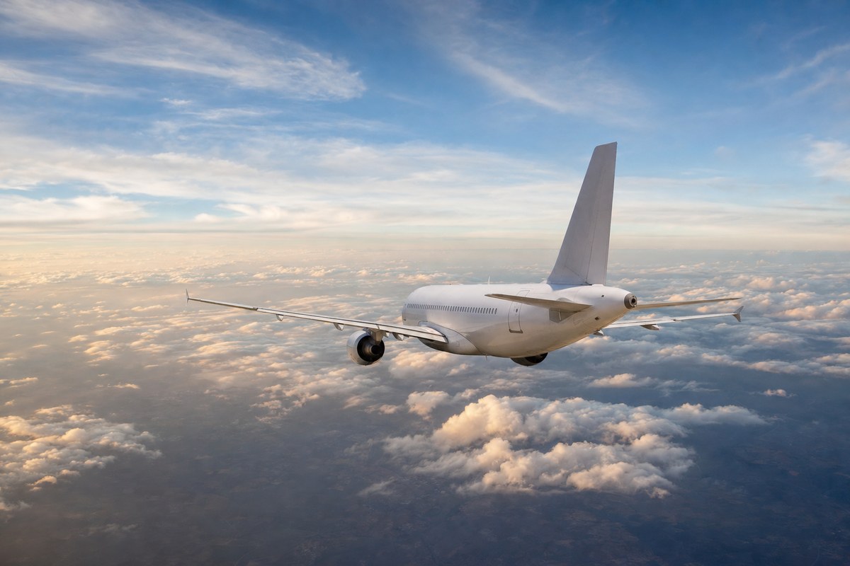 Saudi airspace corridor loses reliability as Middle East closures persist and jet fuel prices roughly double