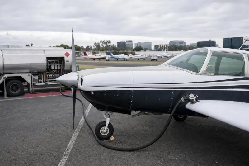 Business jet (file photo)