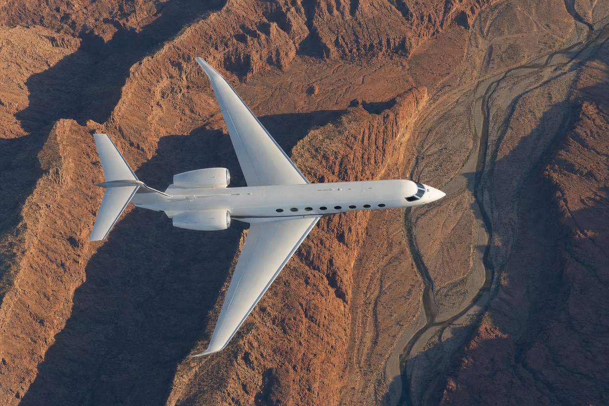 Gulfstream president Mark Burns says demand is strong, expects to build 160 aircraft this year and sees path to 200 a ye