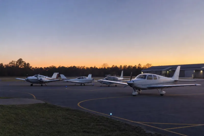 Business jet (file photo)