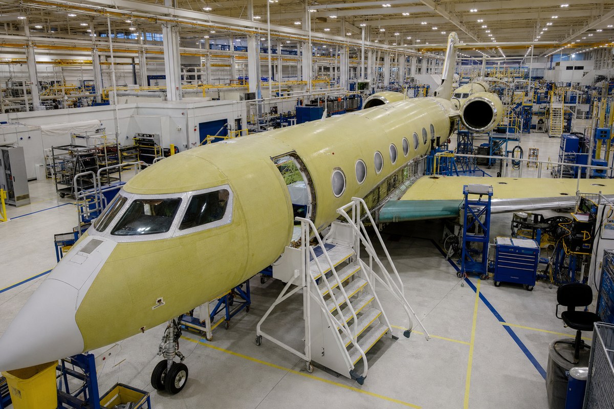 Gulfstream Aims to Raise Output to 200 Aircraft a Year or More Amid Full Orderbook