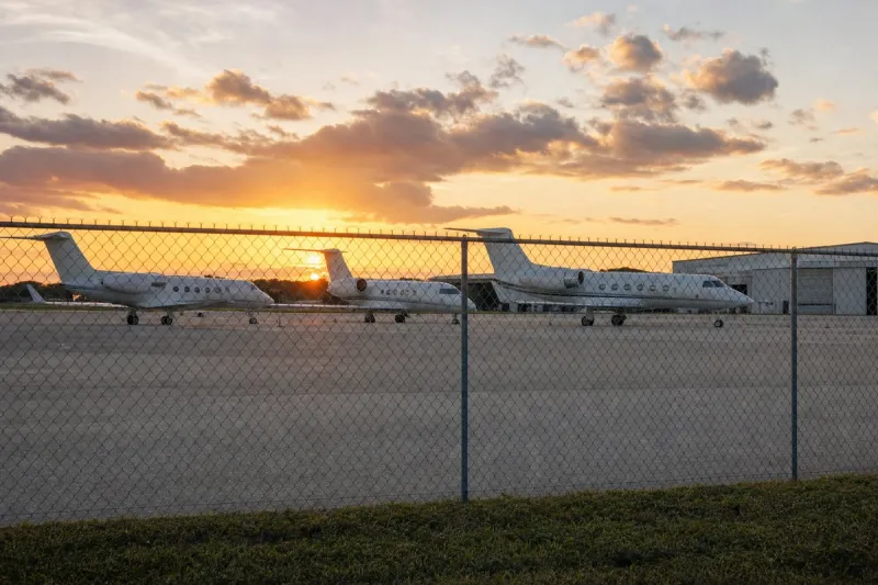 Business jet (file photo)