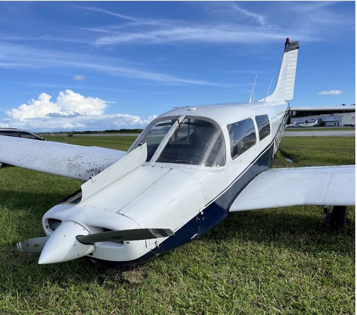 NTSB: Worn Fuel Selector Valve Caused Fuel Starvation and Engine Power Loss in Piper PA-28-161 Accident at Merritt Islan
