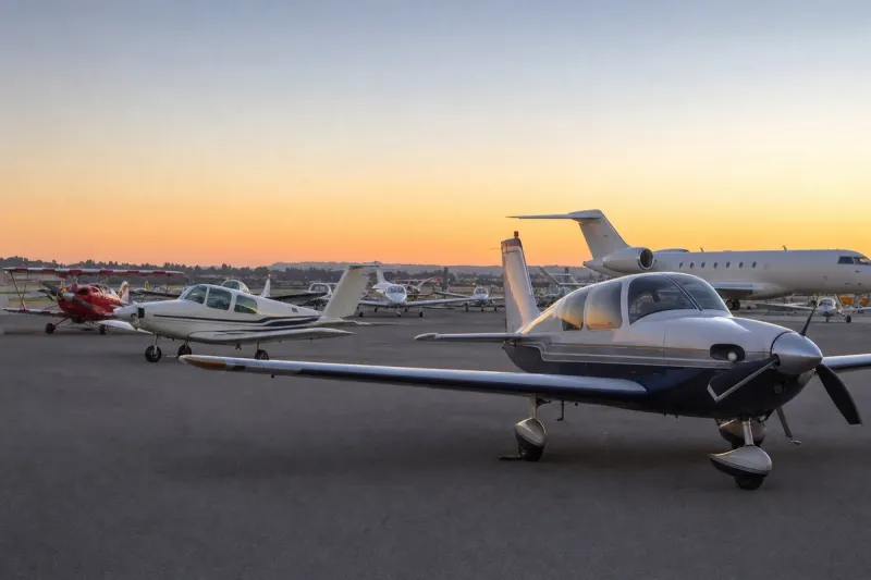Business jet (file photo)