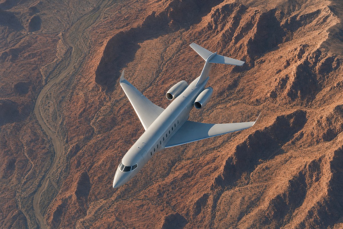 IShowSpeed Owns No Private Jet: FAA Register Shows None, Tours Flown on Charters and Sponsor Aircraft